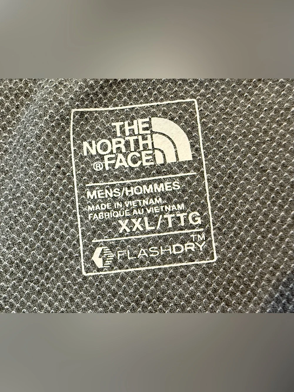 The North Face FlashDry Men’s XXL Gray Performance T-Shirt Short Sleeve